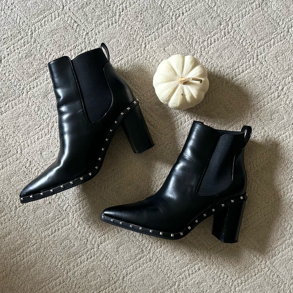 Katliu Women’s Black Studded Point Toe Block Heel Chelsea Ankle Boots Size 10